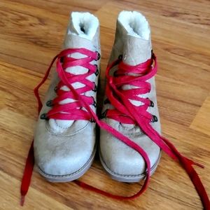 Women's booties